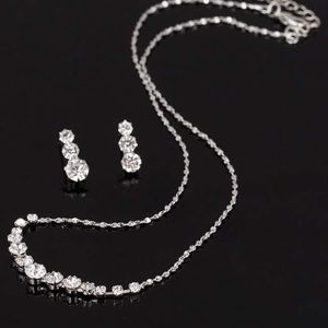 Necklace Earrings Set